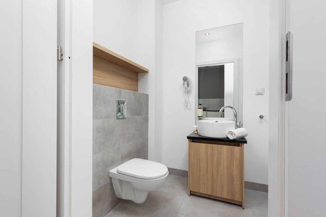 Slawinska Apartment Warsaw Wola By Noclegi Renters Екстериор снимка