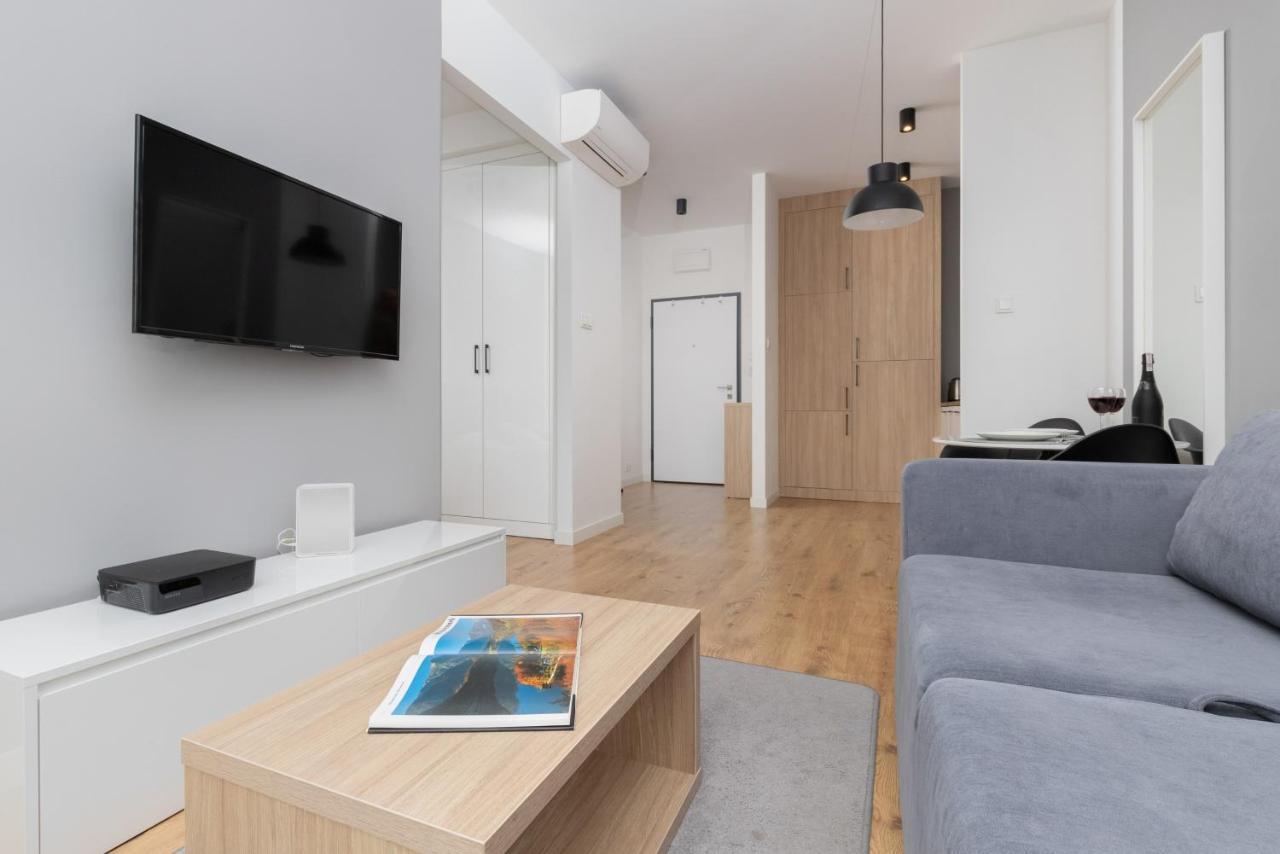 Slawinska Apartment Warsaw Wola By Noclegi Renters Екстериор снимка