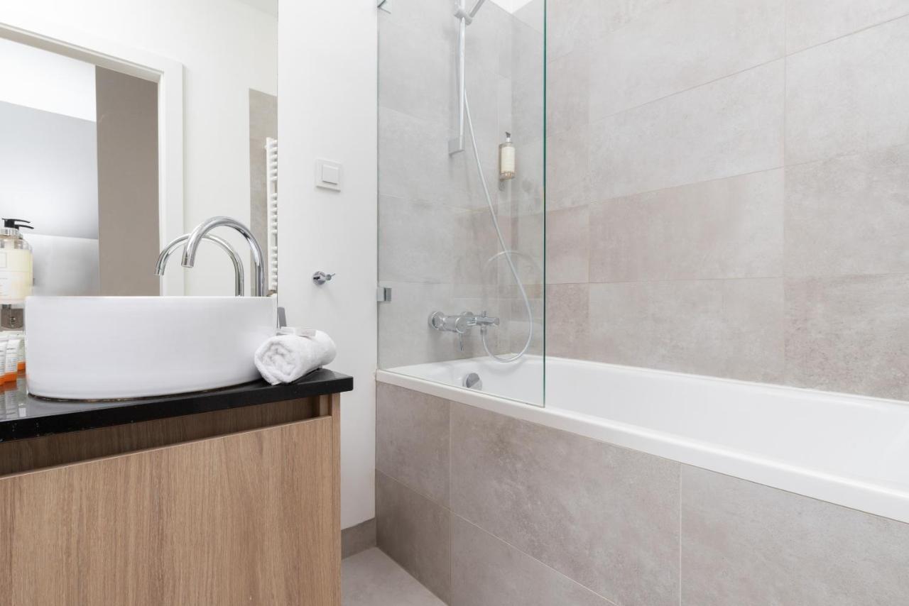 Slawinska Apartment Warsaw Wola By Noclegi Renters Екстериор снимка